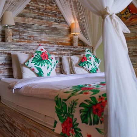 Kayuna Villa Ped Luaran gambar
